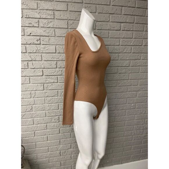 7 For All Mankind Asymmetrical Long Sleeve Bodysuit Size S - Picture 3 of 11